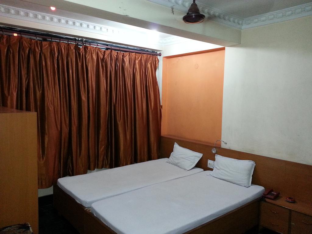 Hotel Marina Inn Dhanbad Phòng bức ảnh